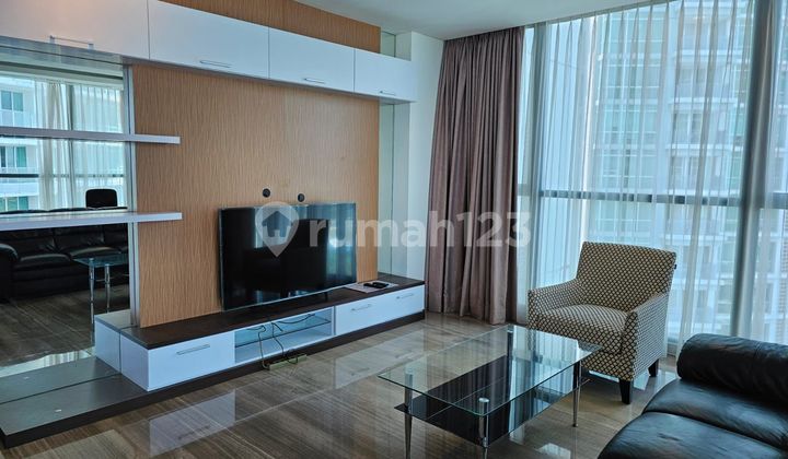 Apartemen Kemang Village Tower bloomington 3 bedrooms 2