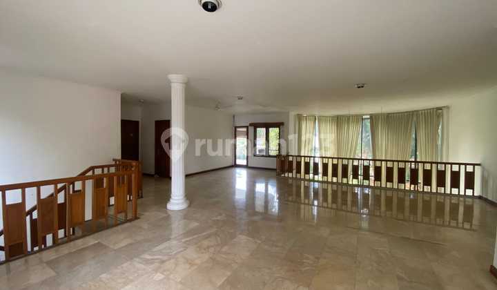 Disewakan rumah mewah di kemang 2