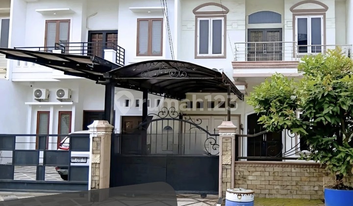 Rumahlebar 8Mtr Komplekmileniumsquare Jl.kaptenmuslim S.furnished