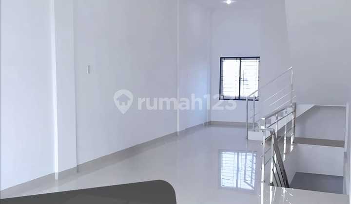 Jual Cepat Harga Bagus Ruko Bisnis kondisi baru Daerah Jl. Sekip 