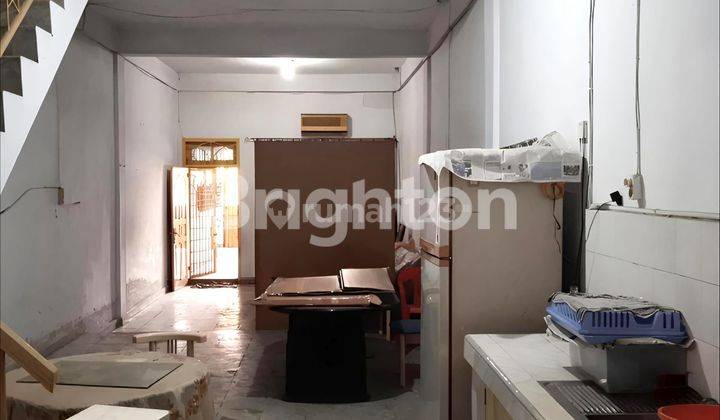 Disewakan Ruko IntiKota Jl.Sikambing (Selangkah Jl.AdamMalk Ede)