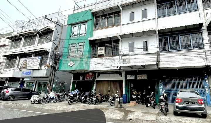 Ruko Bisnis Jl. Japaris (sederetan Bank Bca) Panjang 22,5 M² Ruko Bisnis Jl. Japaris (sederetan Bank Bca) Panjang 22,5 M²