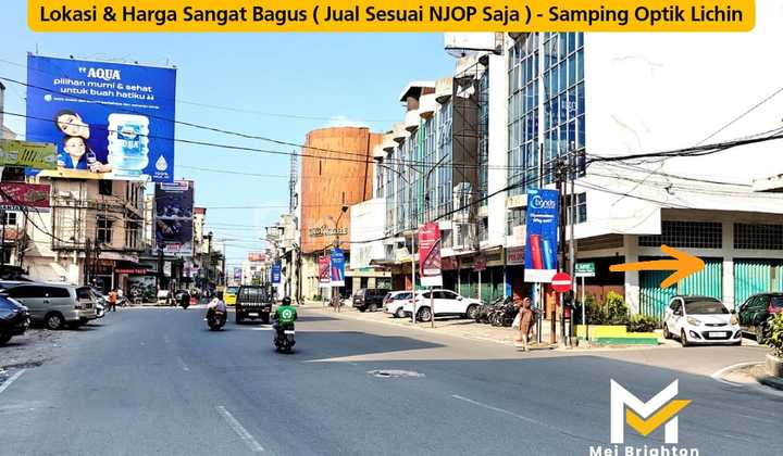 Dijual Rumah Tua Gandeng -Hitung Tanah Saja Jalan Garut Intikota 1