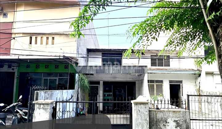 Rumah Tua Intikota Jl. Perintis Kemerdekan Panjang Tanah 29 Meter