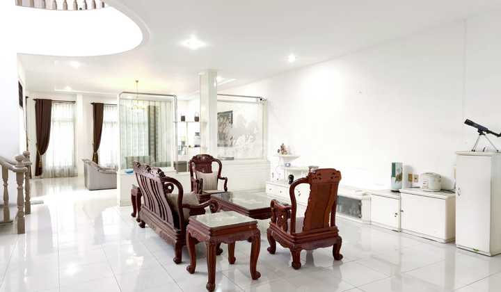 Dijual rumah Luas 608 M² Daerah JL.Imammam Bonjol - Siap Huni   2