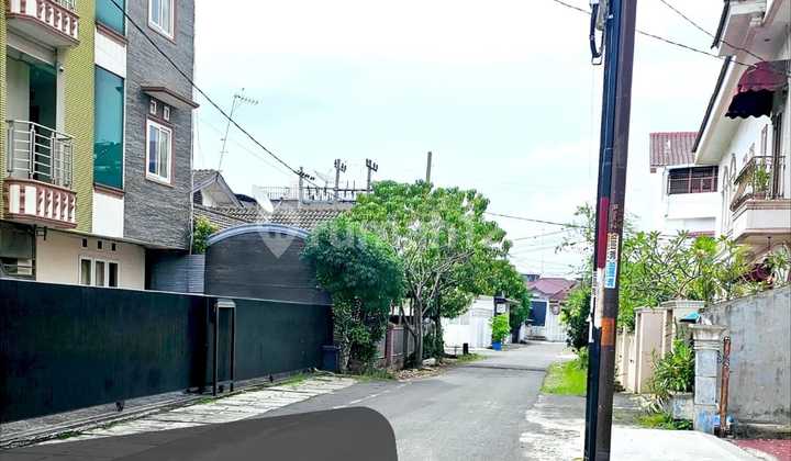 Dijual Rumah Petak Lebar 6 Meter Daerah Adam Malik Inti Kota