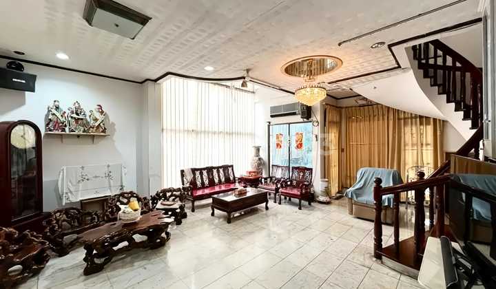 Rumah Hook/Sudut Perumahan TamanPolonia 1 Jl.Ir.H.Juanda SiapHuni 2