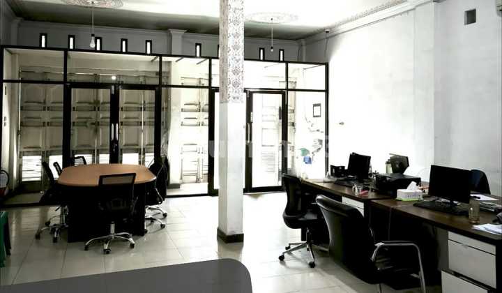 Dijual Ruko + Tanah Dengan Tanah Luas 790 M2