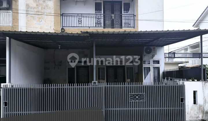 Rumah Hook Komplek Daerah Ringroad Lebar 8 M- Semi Furnished Rumah Hook Komplek Daerah Ringroad Lebar 8 M- Semi Furnished