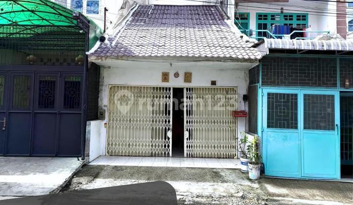 Rumah Petak Panjang  29 M Jl.Prapat (±50 M Dari Jl.Madong lubis