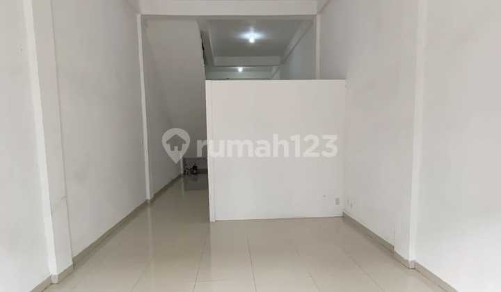 For Rent Good Price Shop House in CBD Complex Jl. Padang Golf ready to occupy