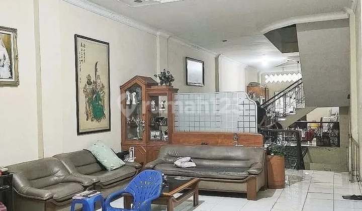 Intikota Row House, 4.75 Meters Wide - Thamrin Area, Ready to Occupy 2