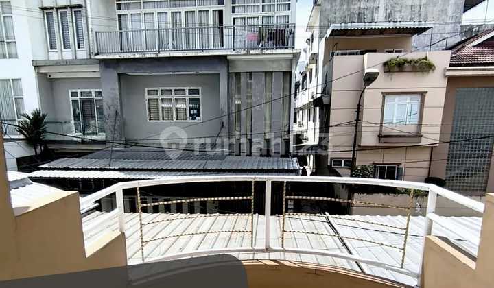 For Rent Villa Makmur Indah, Makmur Street, Adam Malik Area