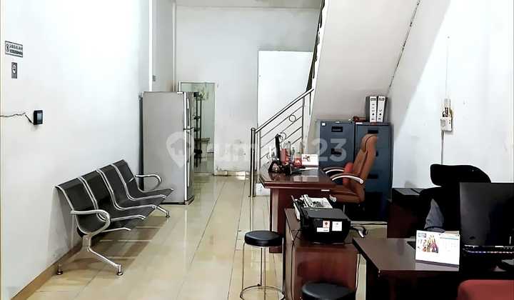 Best Deal! Ruko Bisnis Jl Sidorukun, Krakatau Space Parkir ±5 M 2