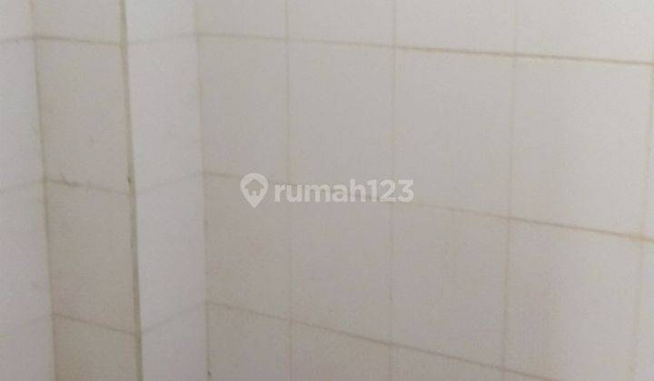 Ruko 3 Lantai Ada Rooftop Dekat Stadela Kartini Depok 2