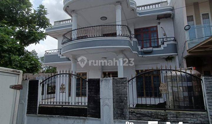 Dijual Rumah Mewah Komplek Griya Riatur Jalan T Amir Hamzah Medan 1