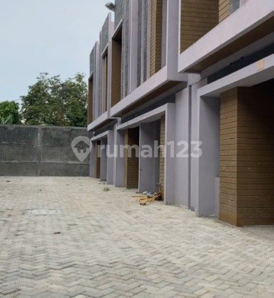 Amir Hamzah Area Villa, Griya Garden Complex, Karya Setuju Street.