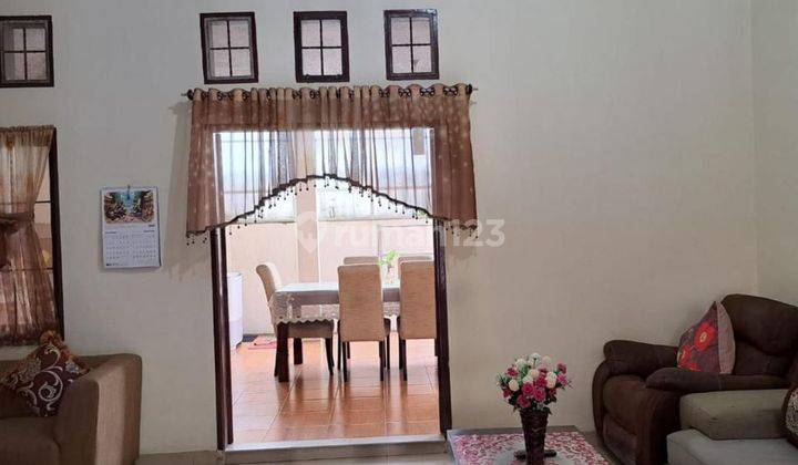 Disewa Rumah Komplek Villa Asoka 1 Tingkat Daerah Ringroad 2