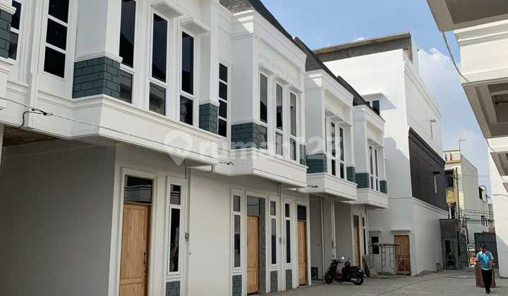 Villa Baru Komplek Icon Estate Daerah Pancing Jalan Perjuangan