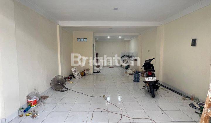 RUMAH BARU RENOVASI JELAMBAR 1