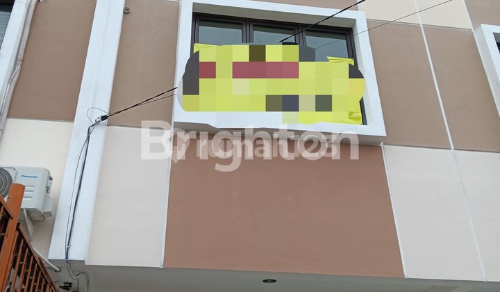 RUKO 3 LANTAI DI KARAWACI