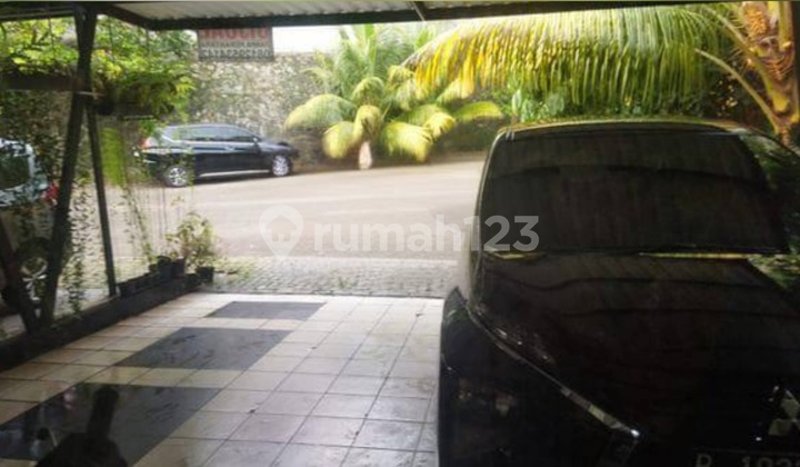 For Sale 2-Story House in Good Condition, Ready to Live in Magnolia Cluster Gading Serpong 2