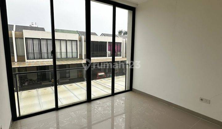 DISEWAKAN CLUSTER CALIFORNIA 2 KAMAR RUMAH MILENIAL PIK 2  2