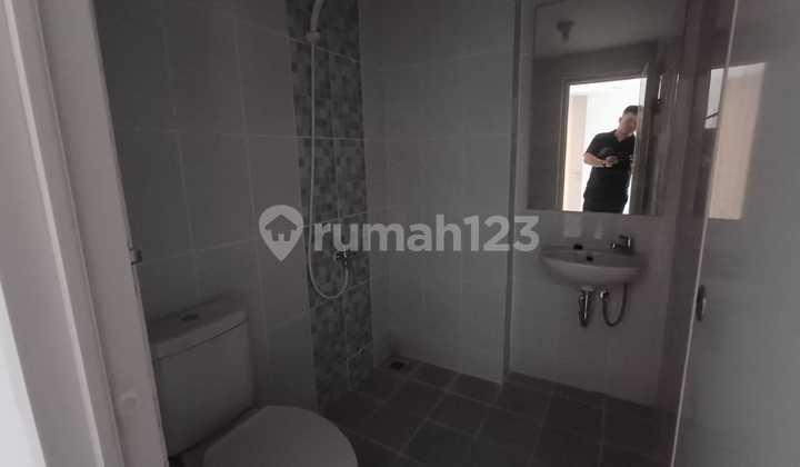 FOR RENT 2 BEDROOM APARTMENT TOKYO RIVERSIDE PIK 2 UNFURNISHED + AIR CONDITIONING FOR RENT 2 BEDROOM APARTMENT TOKYO RIVERSIDE PIK 2 UNFURNISHED + AIR CONDITIONING