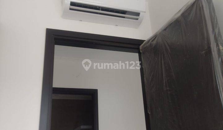 DISEWAKAN CLUSTER SAN ANTONIO 2 KAMAR RUMAH PIK 2 FURNISH 2