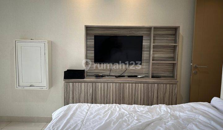 DISEWAKAN APARTEMEN STUDIO GOLD COAST 29m FULLY FURNISH 2