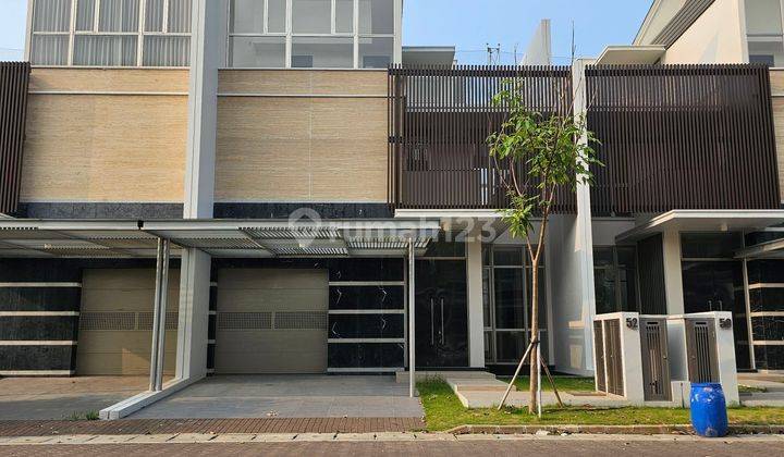 Rumah Ready View Lapangan Golf di Golf Island PIK include lift  bisa KPR! 2