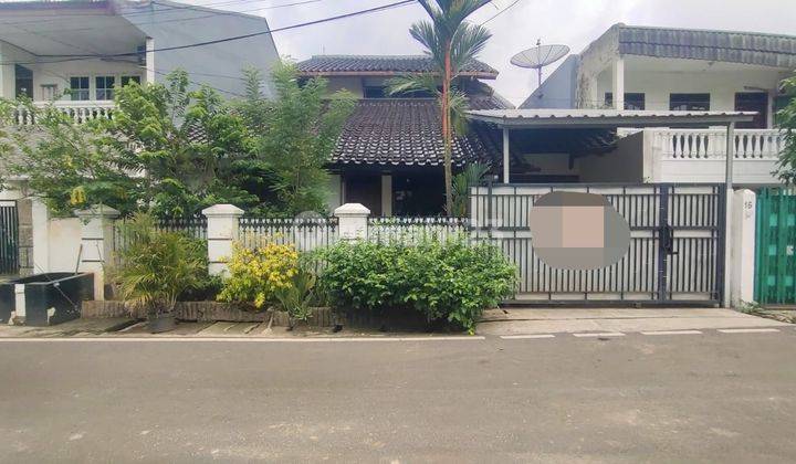 Rumah Murah 2 Lantai Terawat di Cempaka Putih Jakarta Pusat 1