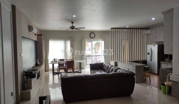 Rumah Bagus 3.5 Lantai Furnished di Kelapa Gading, Jakarta Utara 1