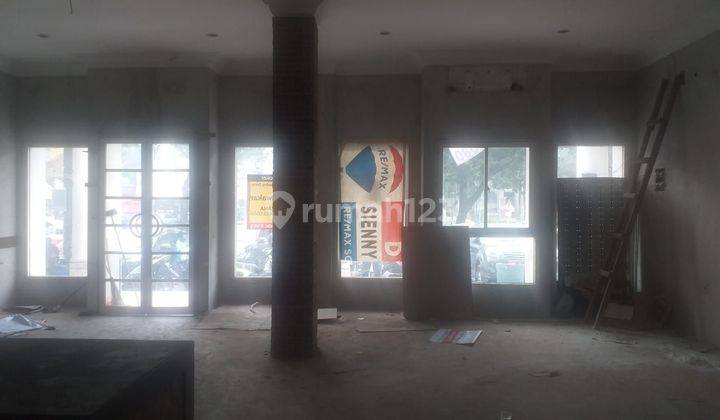 Dijual Ruko Gandeng Strategis 3 Lantai di Kelapa Gading 2