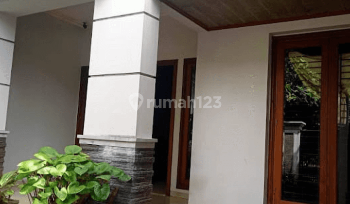 Dijual Cepat Rumah Siap Huni 2 Lantai di Cempaka Putih, Jakarta Pusat 2