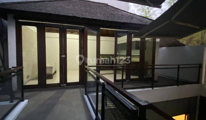 FOR RENT RUMAH SIAP HUNI COCOK UNTUK KANTOR 2