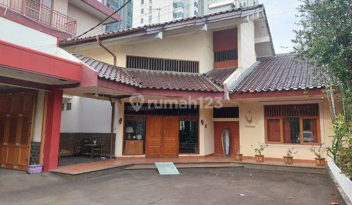 Rumah Mewah 3 Lantai di Cipete Kebayoran Baru 2