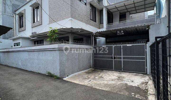 Rumah Bagus Siap Huni Di Tengah Kota Jakarta Selatan 2