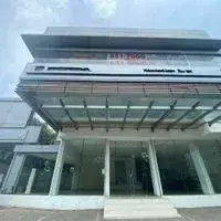 Showroom Danau Sunter 2000m2 Lokasi Strategis Row Jalan Lebar 1