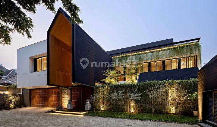 Jual Rumah Bagus banget Kebayoran Baru 1