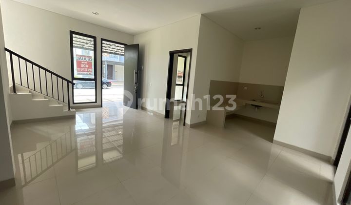 Rumah Mozia Bsd 2 Lt Hadap Timur Laut 