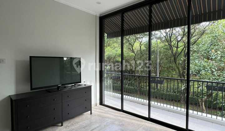 Two-story house, fully furnished, south-facing, 4 million negotiable, Foresta BSD.