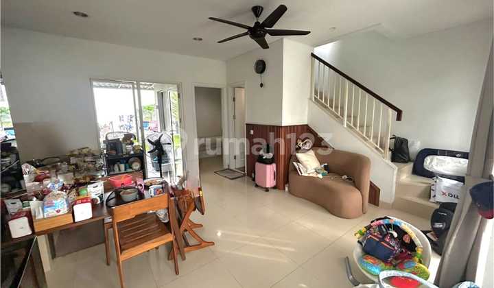 2,7 M Rumah Hoek Timur-Selatan Halaman Belakang Luas Savia BSD 2