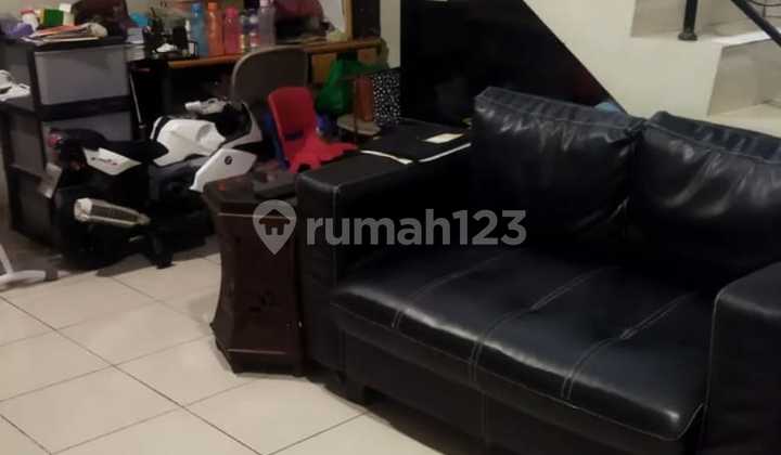 Gading Serpong House Facing Northeast 2.1 M Negotiable 2