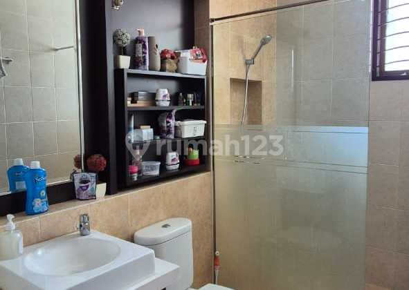 Rumah Virginia Logoon BSD Semi Furnished Hadap Timur 6,5M Nego 2