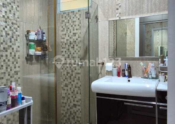 De Park BSDCity 2 House South-North View Semi Furnished 8M 2