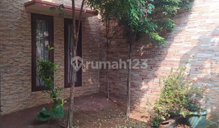 BSD Griyaloka Rumah Hadap Barat Dekat Sekolah Internasioal 2,5M 2