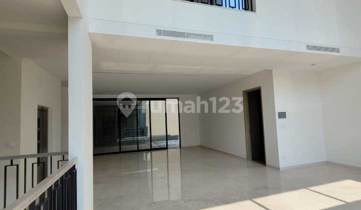 Nava Park BSDCity Northeast Corner House with Private Lift 19M 2