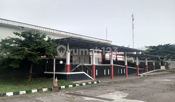 Dijual Tanah dan Gudang Luas 2,4 Ha Lokasi bebas Banjir 