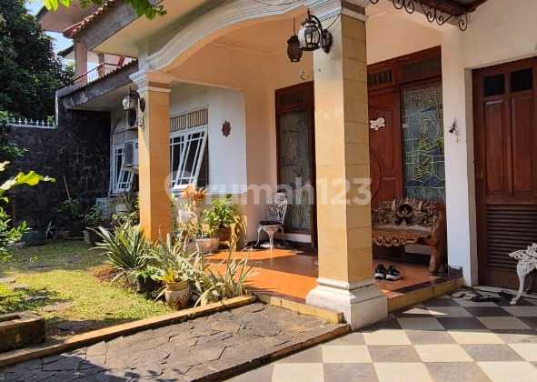 Giri Loka BSD Rumah Hadap Timur Laut dekat Sekolah Internasional 5M 